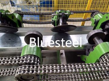 Purlin de C que forma a máquina com as 18-20 estações que cortam a tolerância ±2mm para a largura de 120-300mm da matéria prima