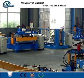 0.3-0.8mm Espessura Máquina de moldagem de rolos de telhado de metal 8-15m/min Velocidade de moldagem ±2mm Tolerância de corte