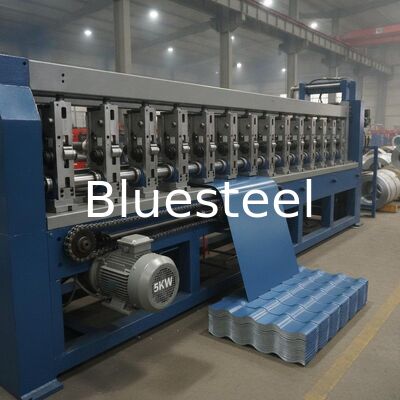 Máquina de conformação de rolos para telhados metálicos com acionamento por corrente de 5KW e 18-20 estações de rolos para produção de telhas de aço