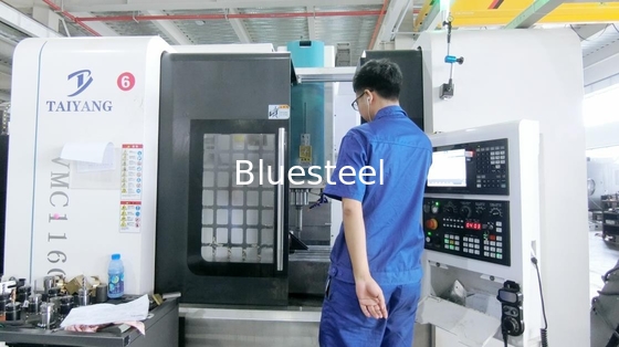Máquina personalizada da porta do obturador do rolo 220V para o uso industrial