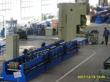 Rolo de aço do quadro de porta 45# que forma a máquina com 13-15 rolos